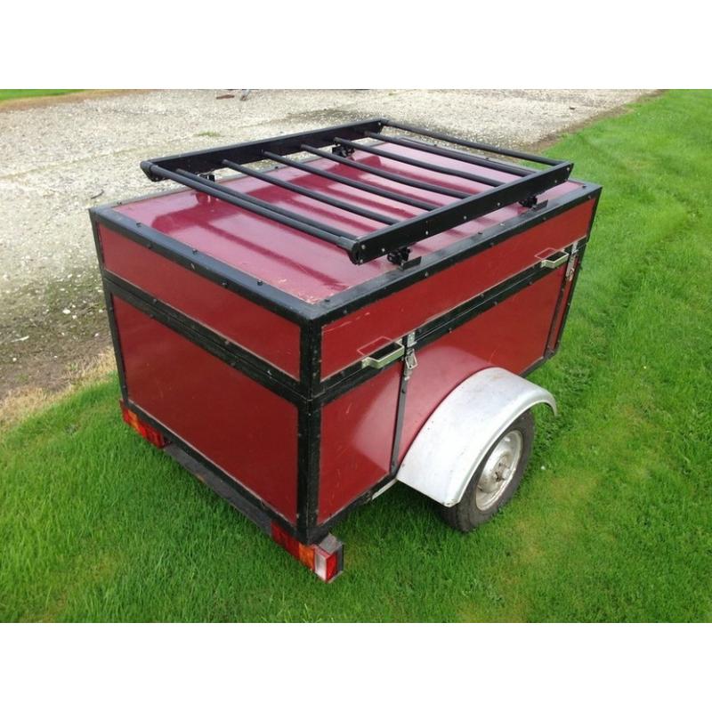 PIJNAPPEL PLATEAU PTE 1500 BAKMAAT 325 X 185 SUPER STERK NU   BINNENGEKOMEN 1 PIJNAPPEL PLATEAU PTE 1500 BAKMAAT 325 X 185 IJZERN PLAAT ALS BODEM SUPER STERK  
