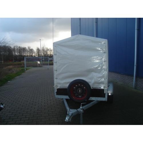 enkelasser ongeremd 225 x 130 cm   enkelasser ongeremd met V dissel bakmaat 225 x 130 cm torci geveerde as van 750 kg m