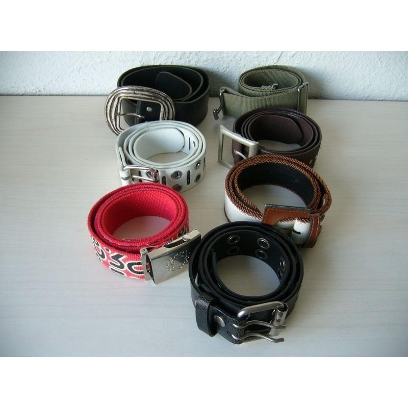 7 Dames broek riemen (nieuw)   Foto 2 zwarte riem - 4 cm breed, 95 cm lang Foto 3 gsus riem - 4 cm breed, 113 cm lang Foto 4 cre