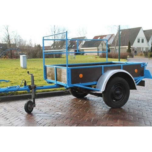 motortrailer / motor aanhanger   leuke motor aanhanger voorzien van inrijklem en genoeg ogen voor sjorbanden geen nieuwe maar daar