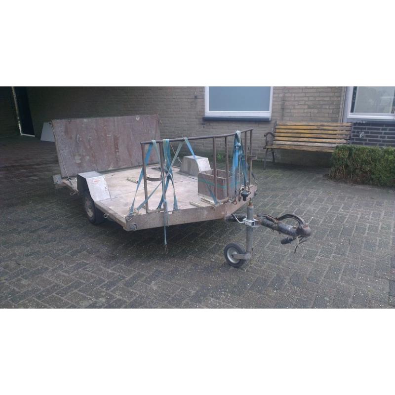 Erde Motortrailer voor 2 motoren/scooters/fietsen Als nieuw   Te koop: Motortrailer geschikt voor 2 motoren, scooters, elektrische fietsen etc. Originele Fabri