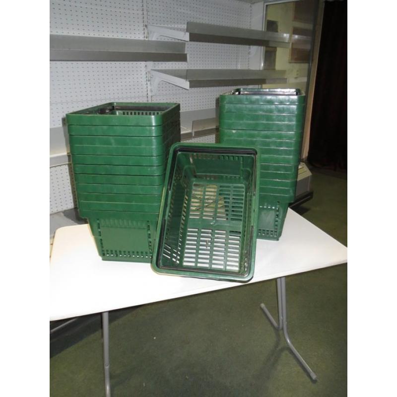 Machines voor aardappelteelt ...........   OPRUIMING VAN ALLE AANWEZIGE MACHINES ( Stock 2 = Radeweg 17 VAASSEN ) Eekterveld  