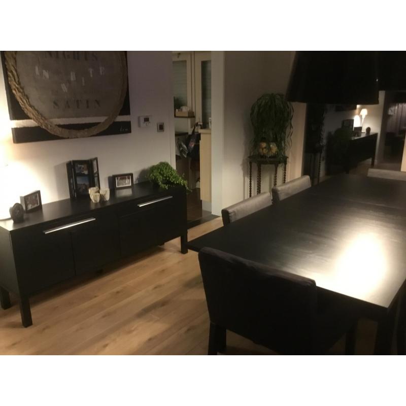 Eetkamerset