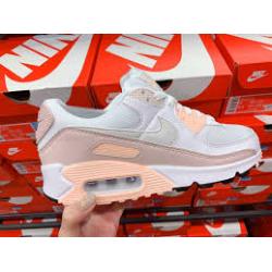 Nike air max 90 maat 35 t/m 46 verschillende kleuren €40 made in China