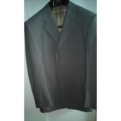 Kostuum van Pierre Cardin stropdas