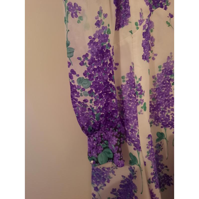Lang kleed met bloemen motief