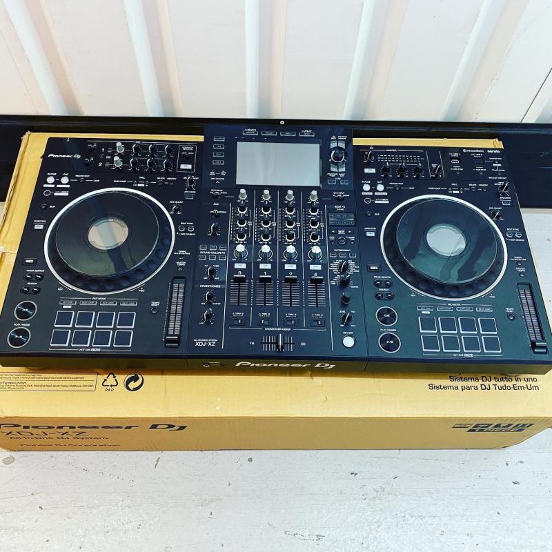 AlphaTheta XDJ-AZ, AlphaTheta OMNIS-DUO, Pioneer  OPUS-QUAD, Pioneer XDJ-RX3, Pioneer XDJ-XZ, Pioneer DDJ-FLX10,  Pioneer DDJ-REV7, Pioneer CDJ-3000, Pioneer DJM-A9, AlphaTheta Euphonia , Pioneer CDJ-2000NXS2, Pioneer DJM-900NXS2, Pioneer DJM-V10