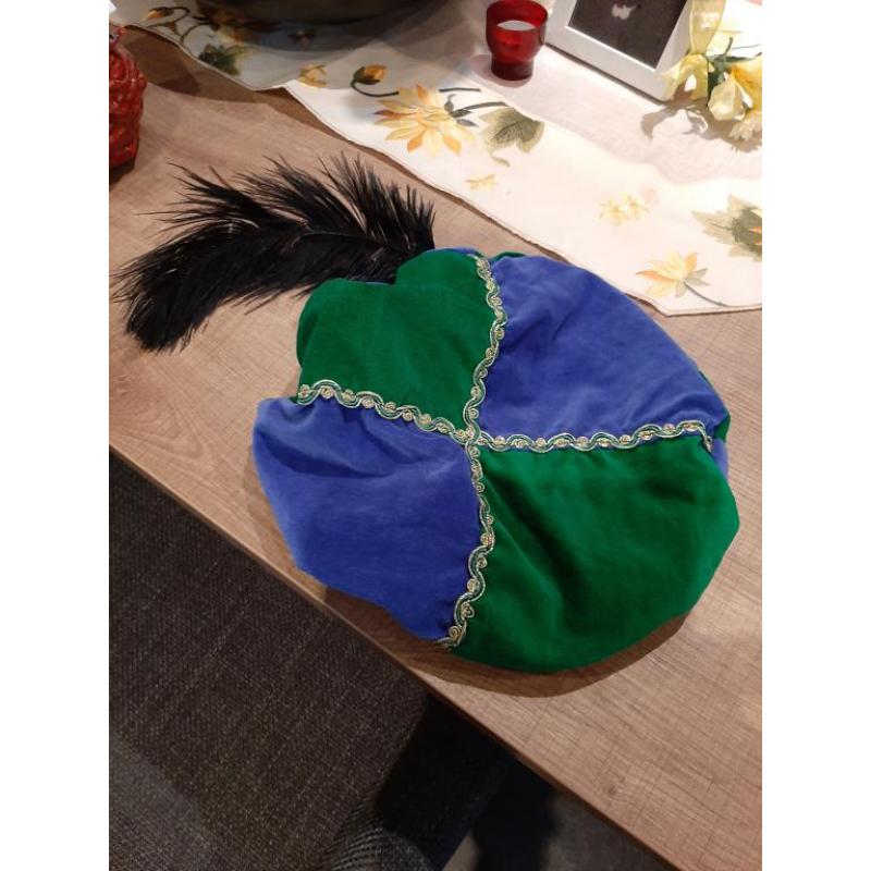Sinterklaas en zwarte piet pak met toebehoren