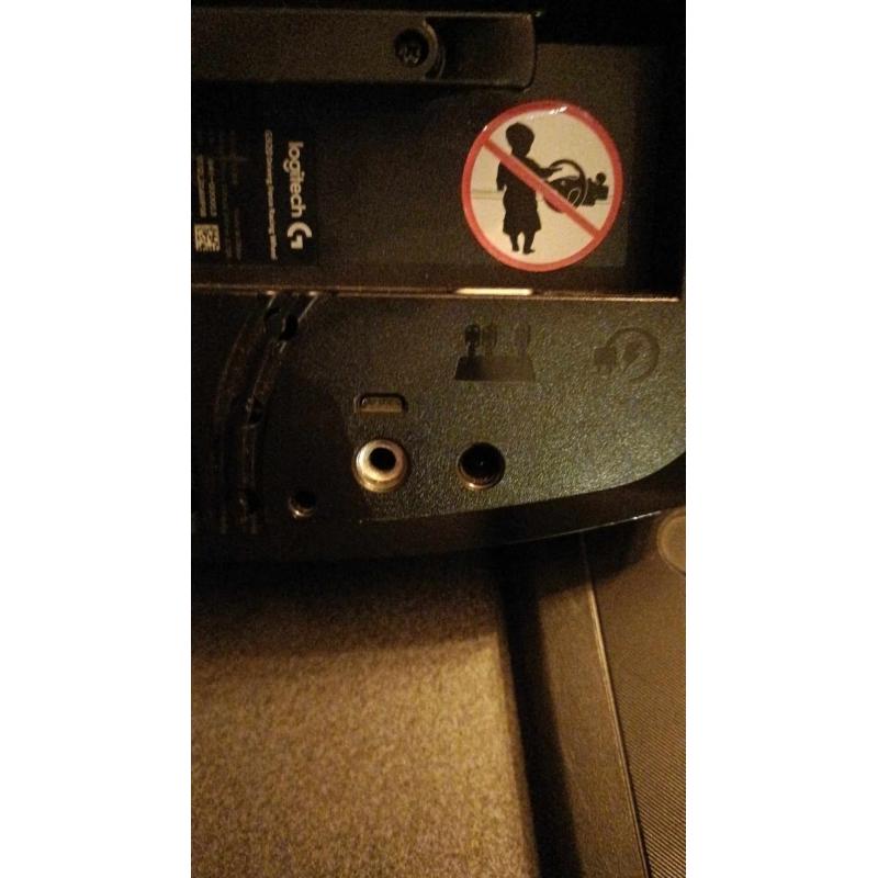 Logitech stuur en pedalen g29