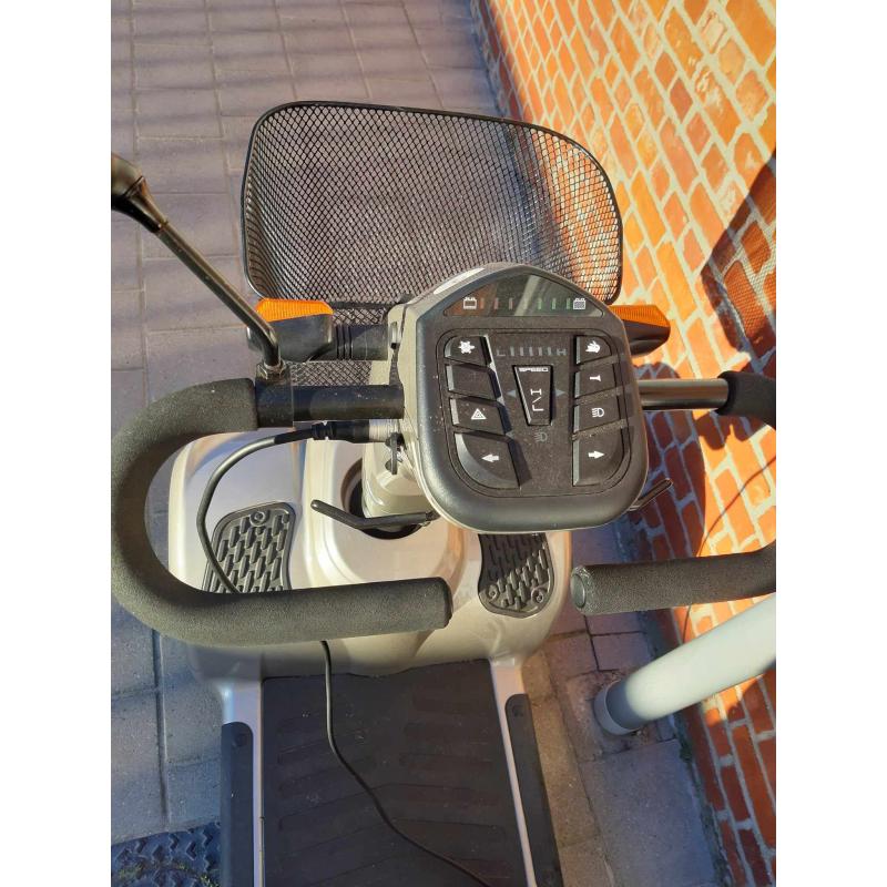 Scootmobiel