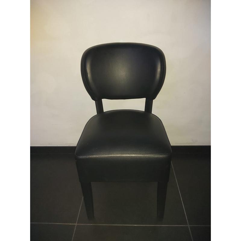 4 leren stoelen