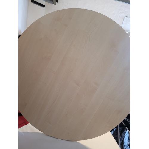 ONTBIJTTAFEL VOOR STUDENYENKAMER