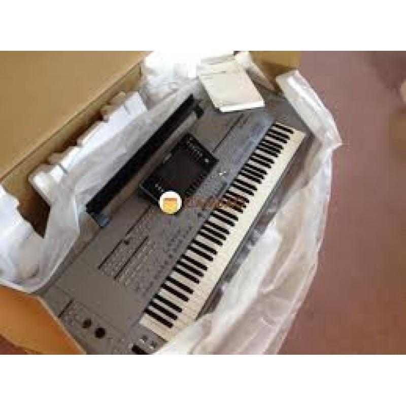 Yamaha Tyros5-61 - Arranger Workstation