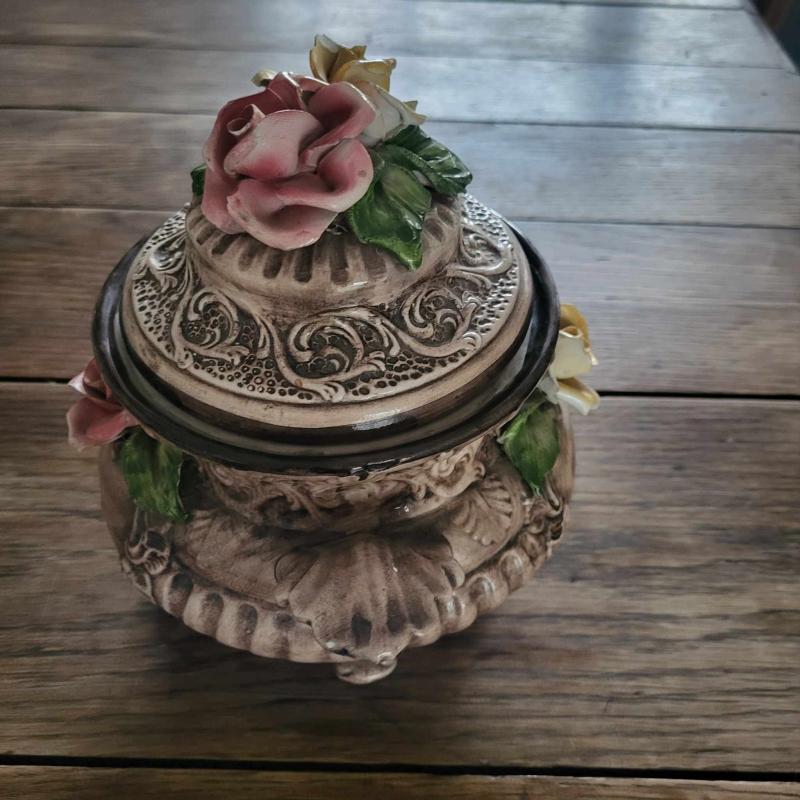 Italiaanse keramiek Bassano opbergpot