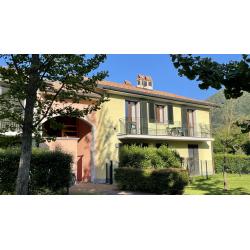 Vakantie appartement te huur aan het meer van Lugano, Italië. Prijs vanaf